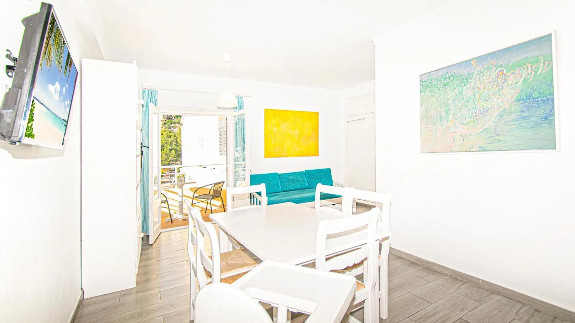 Lägenhetshotell Apartamentos Falco Port de Pollença